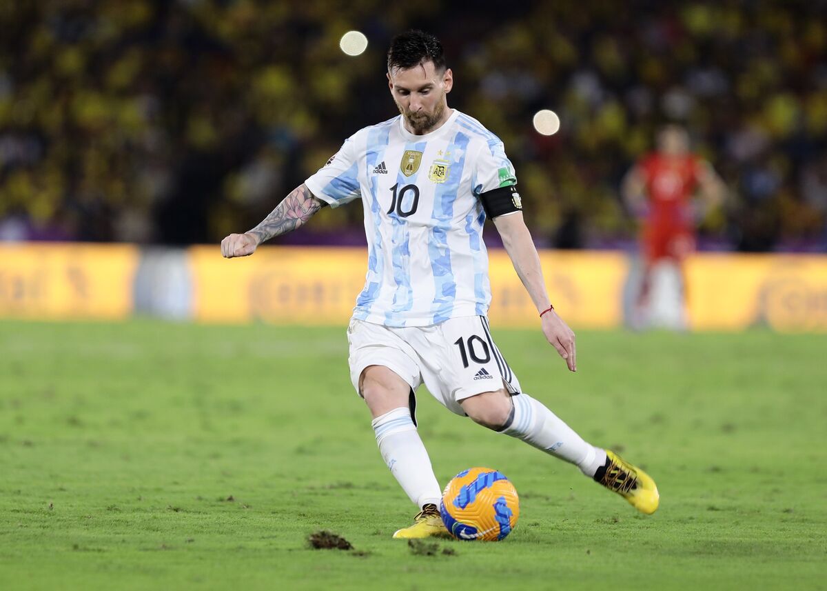 Lionel Messi Key as Always for Argentina At World Cup - Bloomberg