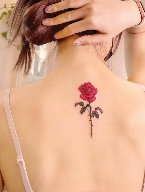 Rose Back Tattoo: Blooming with Beauty and Meaning | Art and Design