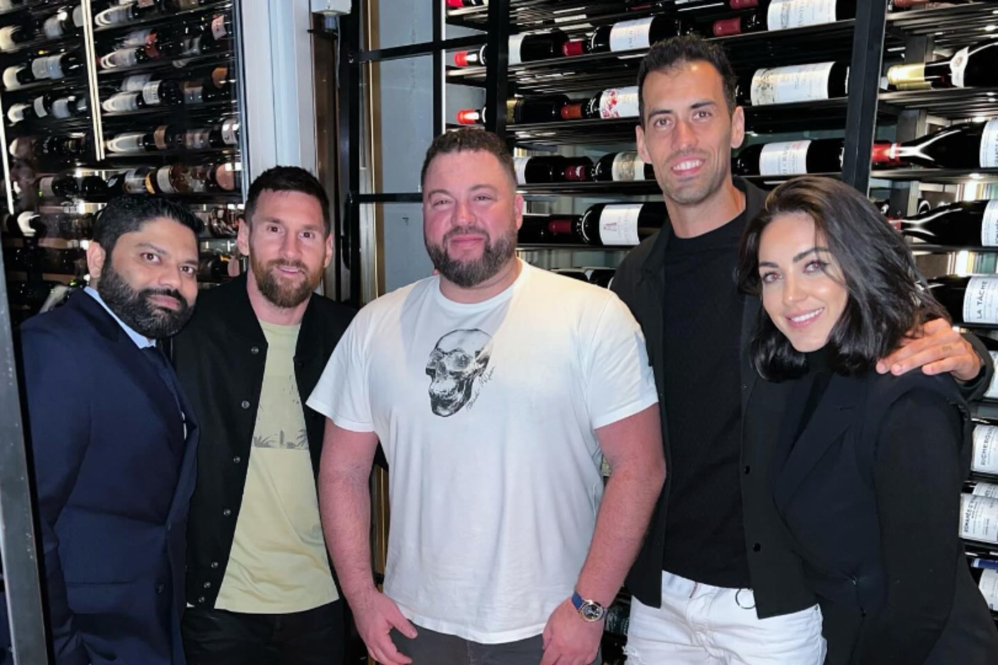 Lionel Messi and Antonela Roccuzzo enjoy Miami's nightlife at a luxurious  restaurant | Marca