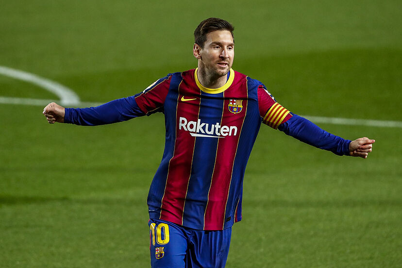 Barcelona: Messi could wear a Barcelona shirt again and face Cristiano  Ronaldo and other Real Madrid legends | Marca