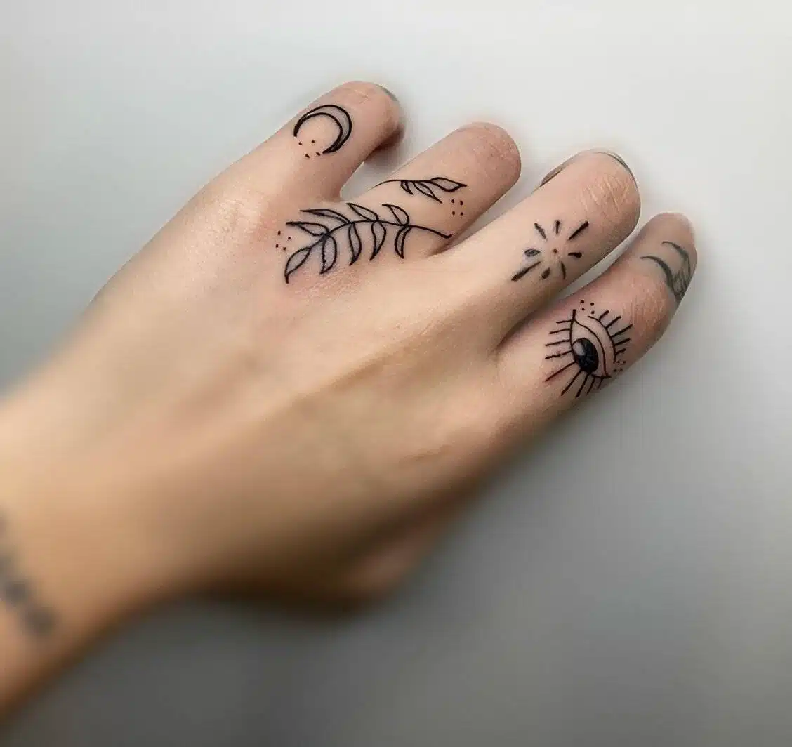20 Drool-Worthy Finger Tattoo Designs For Women - 165
