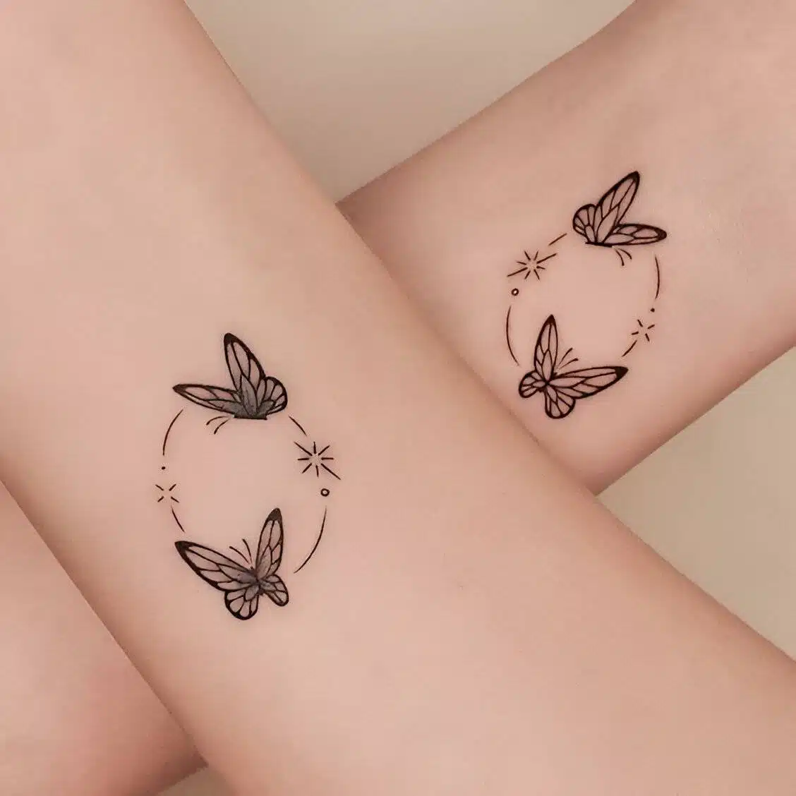 25 Feminine Tattoo Ideas That Are Small But Oh So Pretty - 163