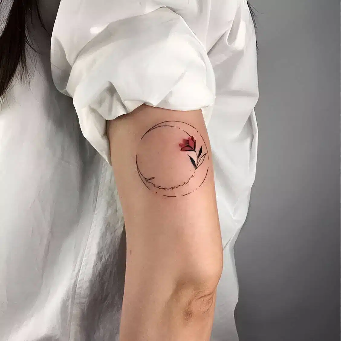 25 Mini Moon Tattoos To Boost Your Feminine Power - 197