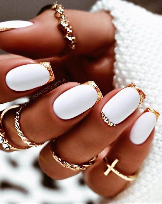 30 Stunning Square Nail Designs To Vamp Up Your Manicure Game - 203