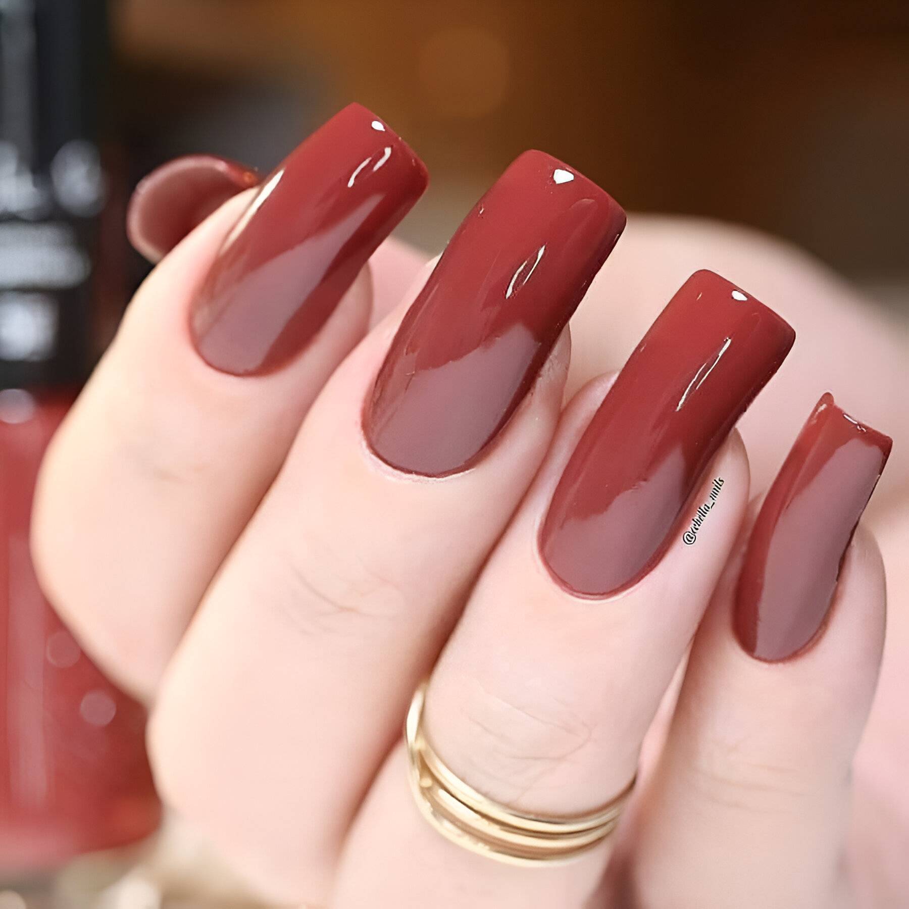 Coffin Red Nails