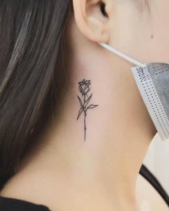 20 Elegant Mini Nape Tattoos To Bring Out Your Beauty - 151