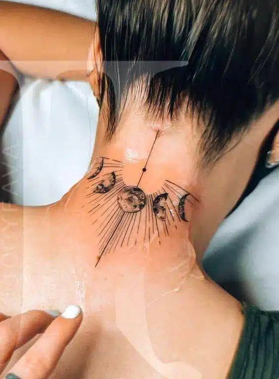 20 Elegant Mini Nape Tattoos To Bring Out Your Beauty - 159