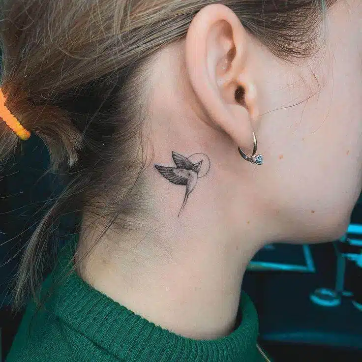 20 Elegant Mini Nape Tattoos To Bring Out Your Beauty - 169