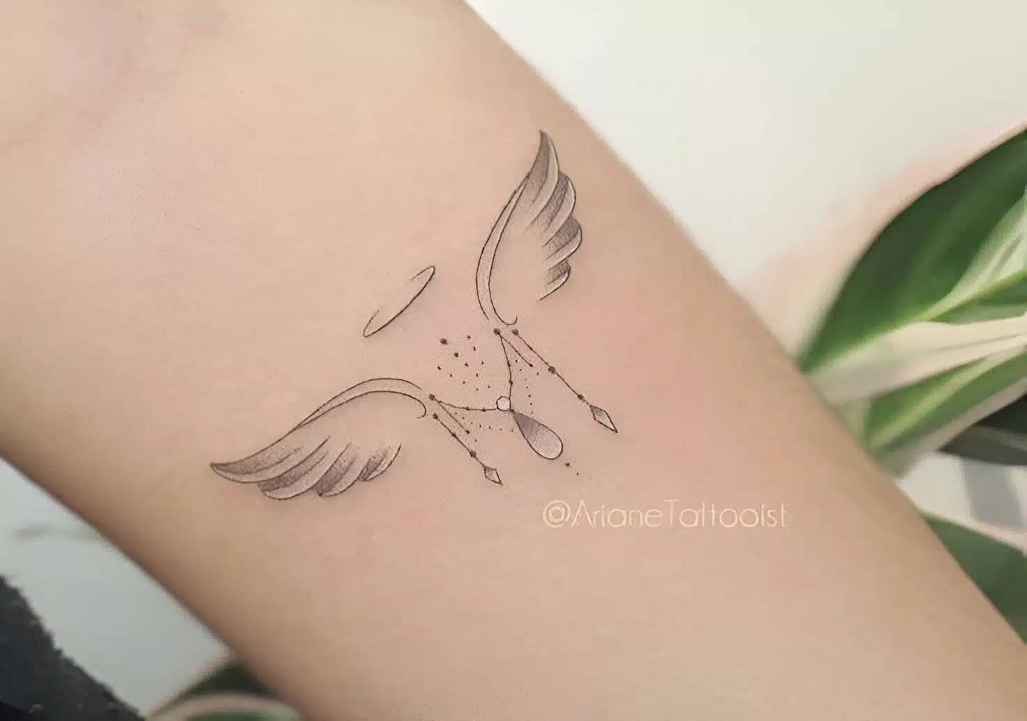 25 Angel Wing Tattoos That Are The Epitome Of Feminine Power - 201