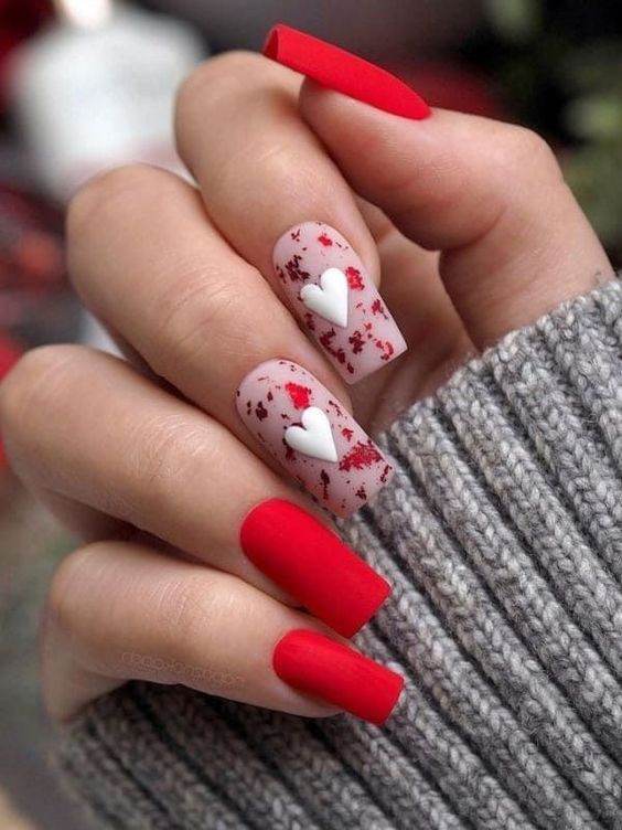 30 Easy And Lovely Heart Nail Ideas To Rock All Year Round - 211
