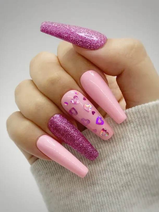 30 Easy And Lovely Heart Nail Ideas To Rock All Year Round - 219