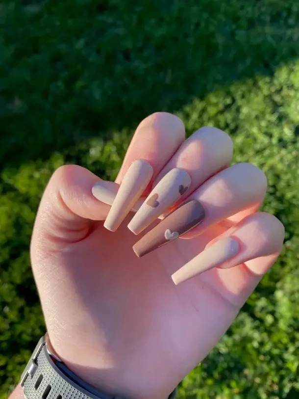 30 Easy And Lovely Heart Nail Ideas To Rock All Year Round - 221