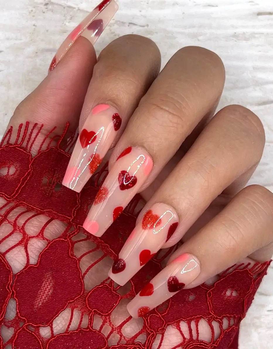30 Easy And Lovely Heart Nail Ideas To Rock All Year Round - 205