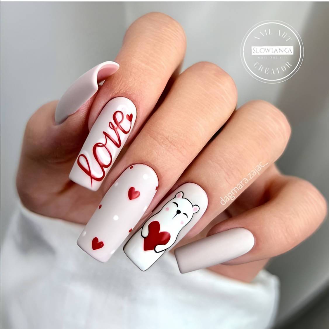 30 Easy And Lovely Heart Nail Ideas To Rock All Year Round - 209
