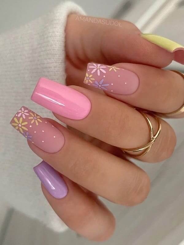 30 Floral Nail Designs Plant The Garden On Your Fingertips - 235