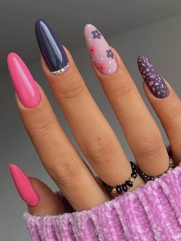 30 Floral Nail Designs Plant The Garden On Your Fingertips - 243