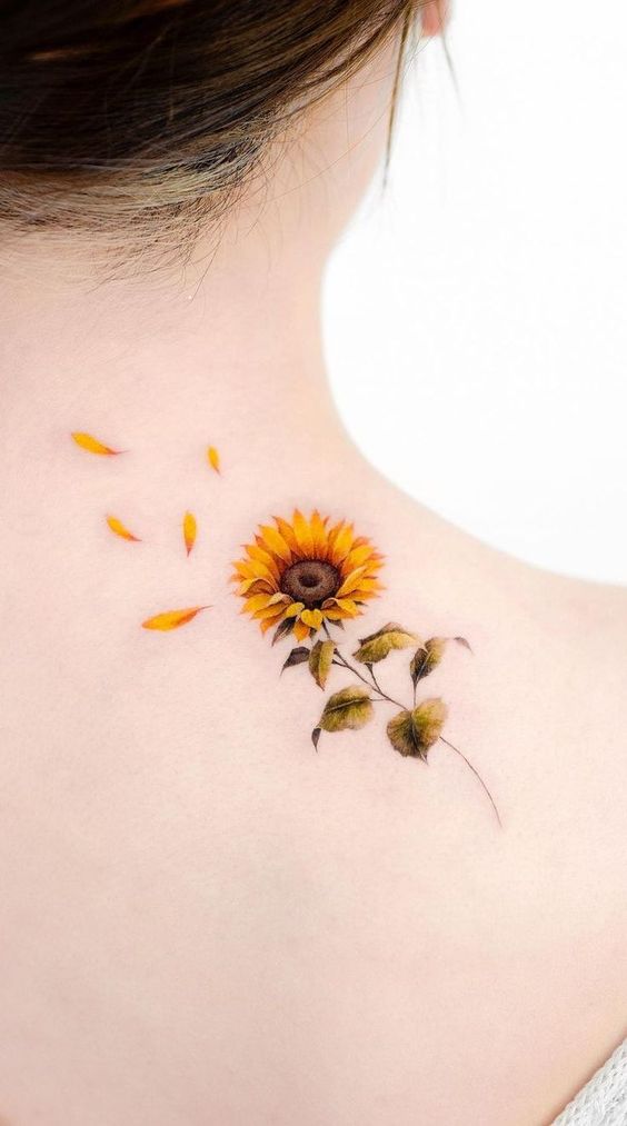 30 Gorgeous Shoulder Tattoos To Inspire Your Next Ink - 209
