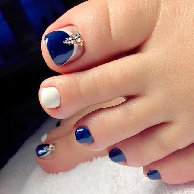 20+ Beautiful Toe Nails That You Definitely Can't Ignore - 173