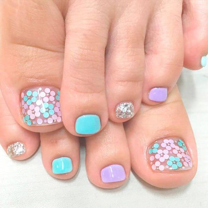20+ Cute Toe Nail Designs That Make Having Feet More Fun - 167