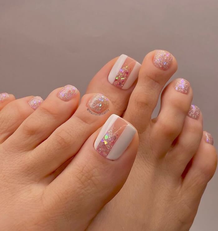 20+ Cute Toe Nail Designs That Make Having Feet More Fun - 173