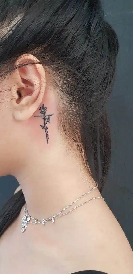 25 Low-key Stunning Behind The Ear Tattoos To Get ASAP - 187