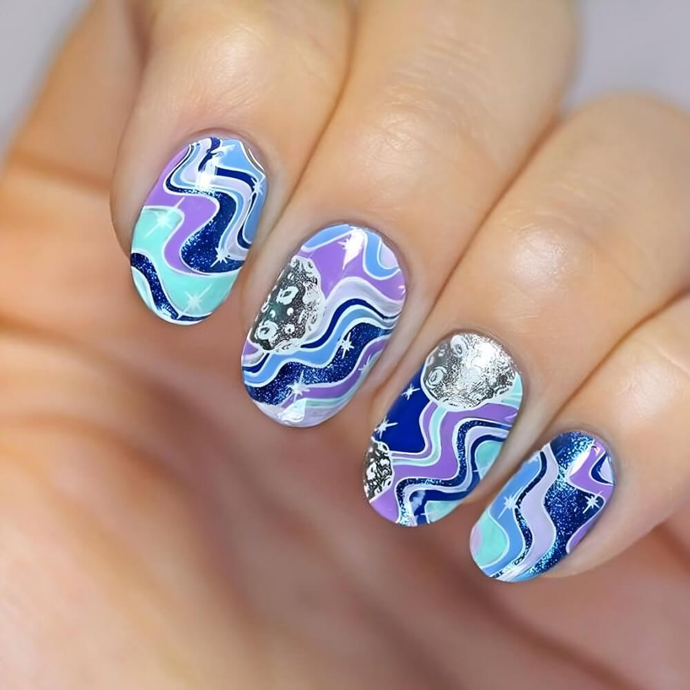 30 Swirl Nail Designs To Get Compliments From Everybody - 243