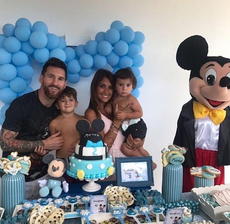 Messi vui mừng tổ chức sinh nhật cho cậu út Mateo