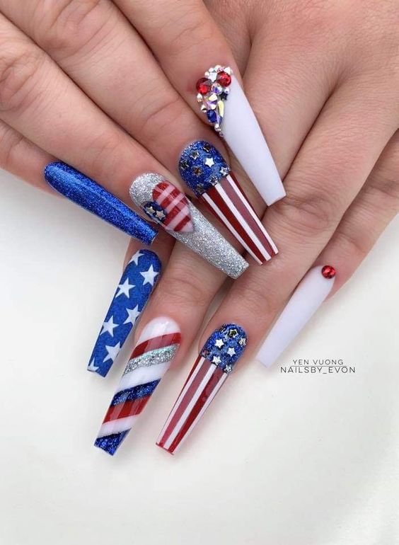 Celebrating Independence with Style: 4th of July Nails 24 Ideas