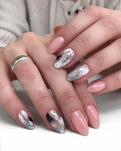 Pretty and Trendy Nail Design